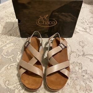 Chaco leather wayfarer sandal